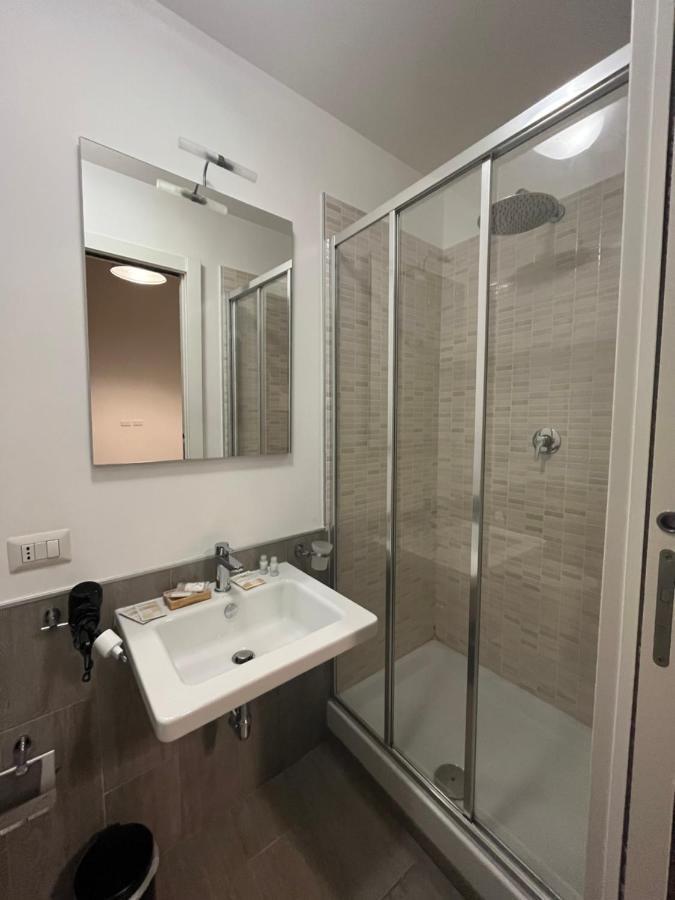 Etruska Porta Pia Guesthouse Roma Ngoại thất bức ảnh